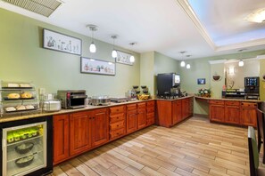 Free continental breakfast