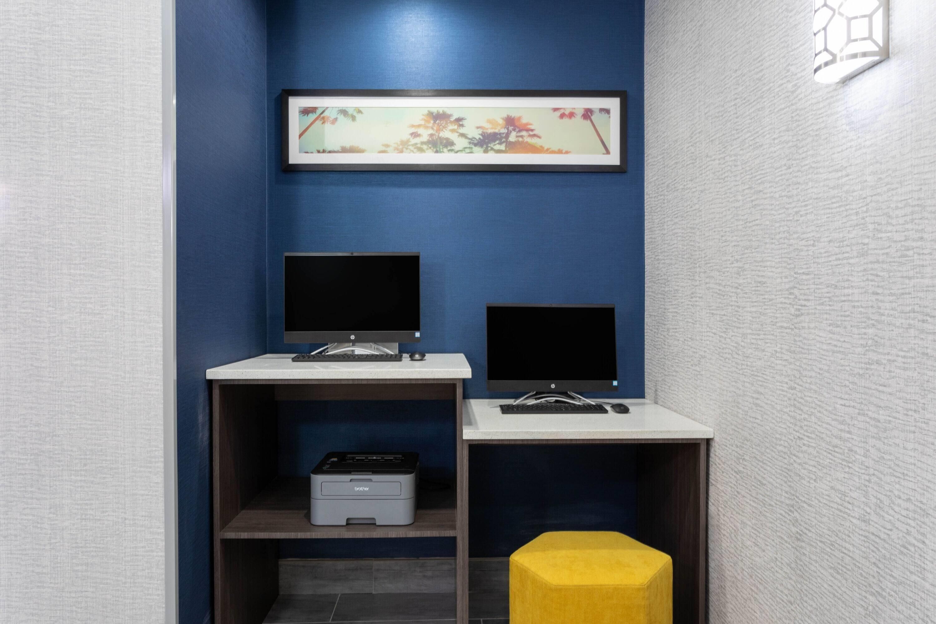 Foto - La Quinta Inn & Suites by Wyndham Tampa Central