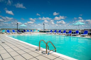 Indoor pool, seasonal outdoor pool, pool umbrellas, sun loungers