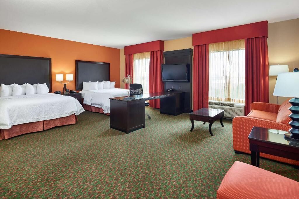 In-room safe, iron/ironing board, free WiFi, bed sheets