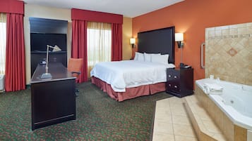 Studio, 1 King Bed, Non Smoking (Whirlpool) | In-room safe, iron/ironing board, free WiFi, bed sheets