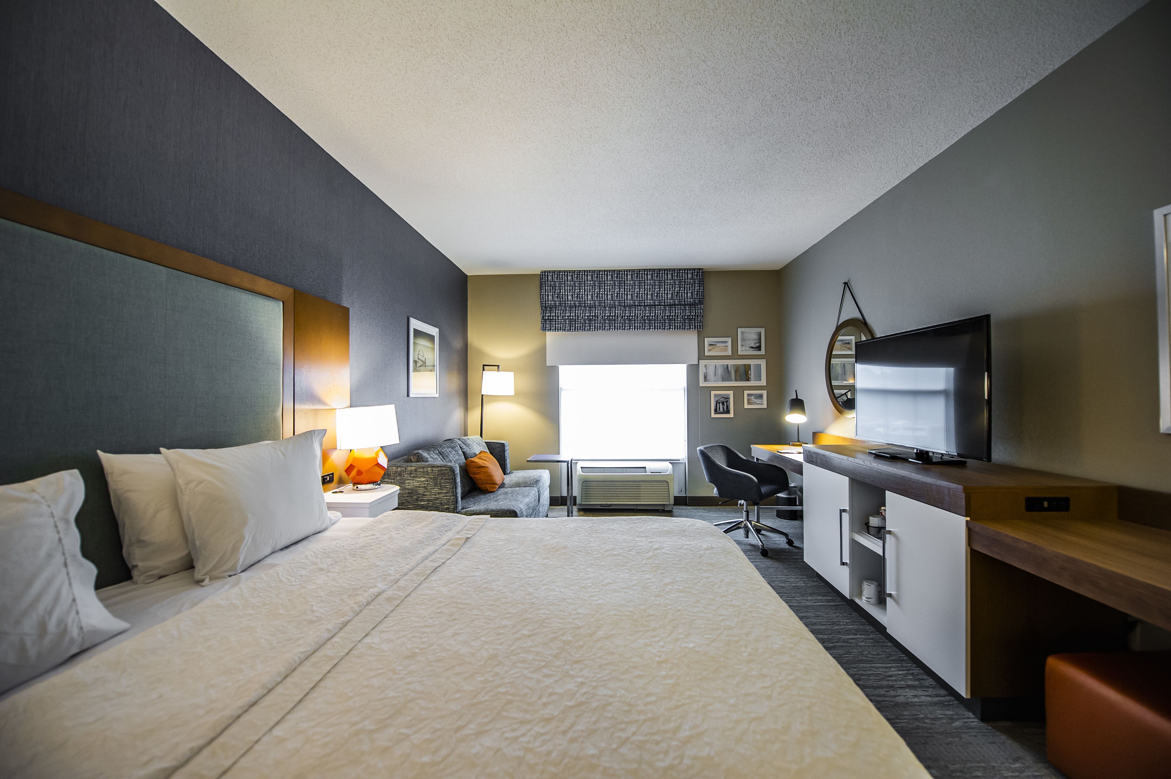 one king study sofabed non smoking | premium bedding, in-room safe, iron/ironing board, free cots/infant beds