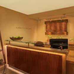 Couples treatment rooms, body treatments, aromatherapy