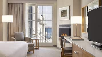 1 bedroom, in-room safe, desk, blackout drapes