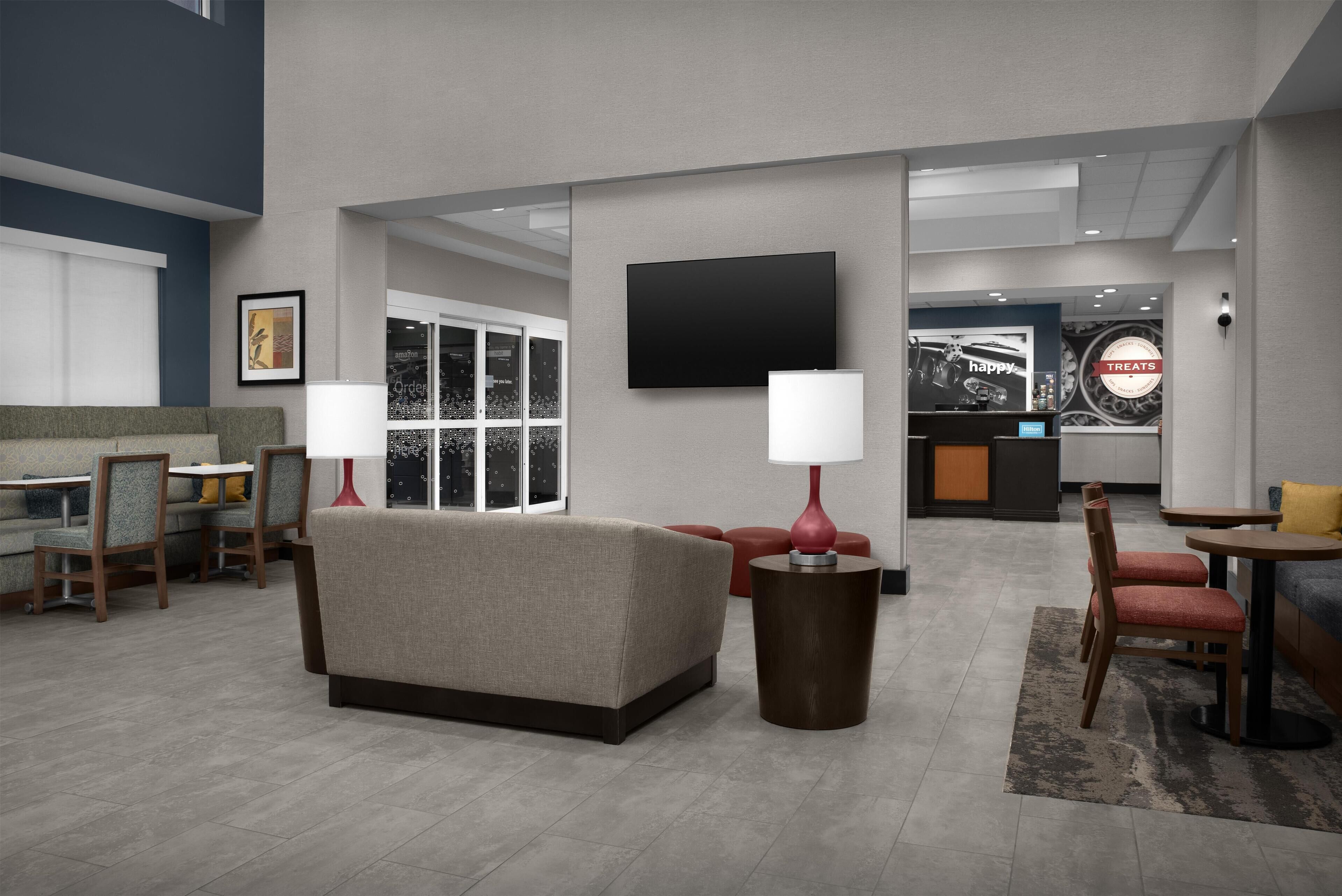 Photo - Hampton Inn & Suites Lakeland-South Polk Parkway