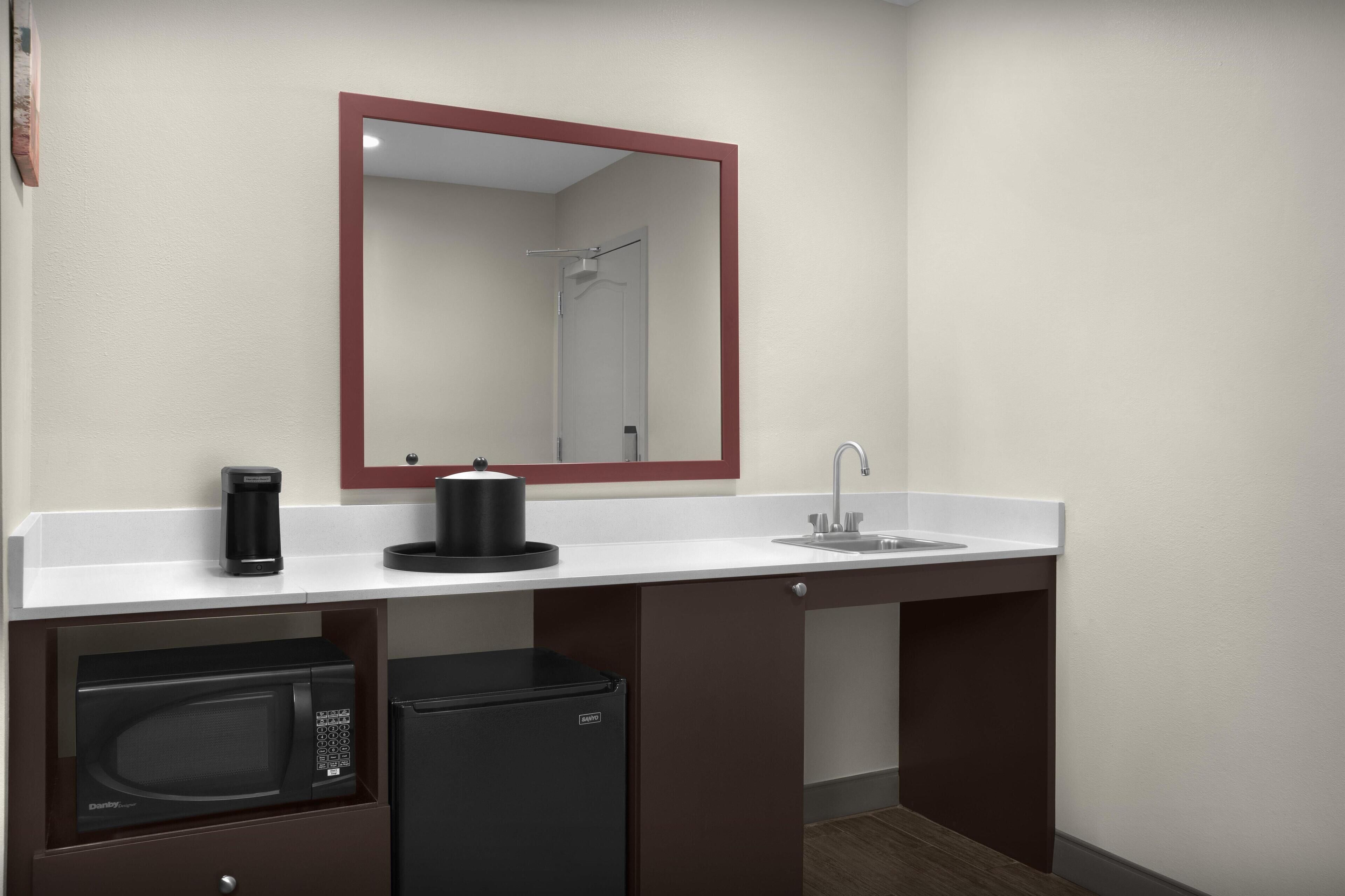 Photo - Hampton Inn & Suites Lakeland-South Polk Parkway