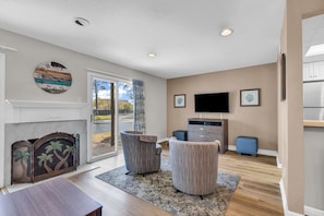 Townhome, 2 Bedrooms | Living area | TV, fireplace - The Links Resort (North Myrtle Beach)