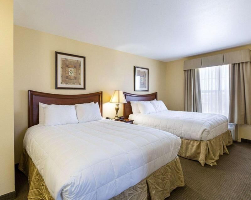 Premium bedding, individually furnished, desk, free WiFi