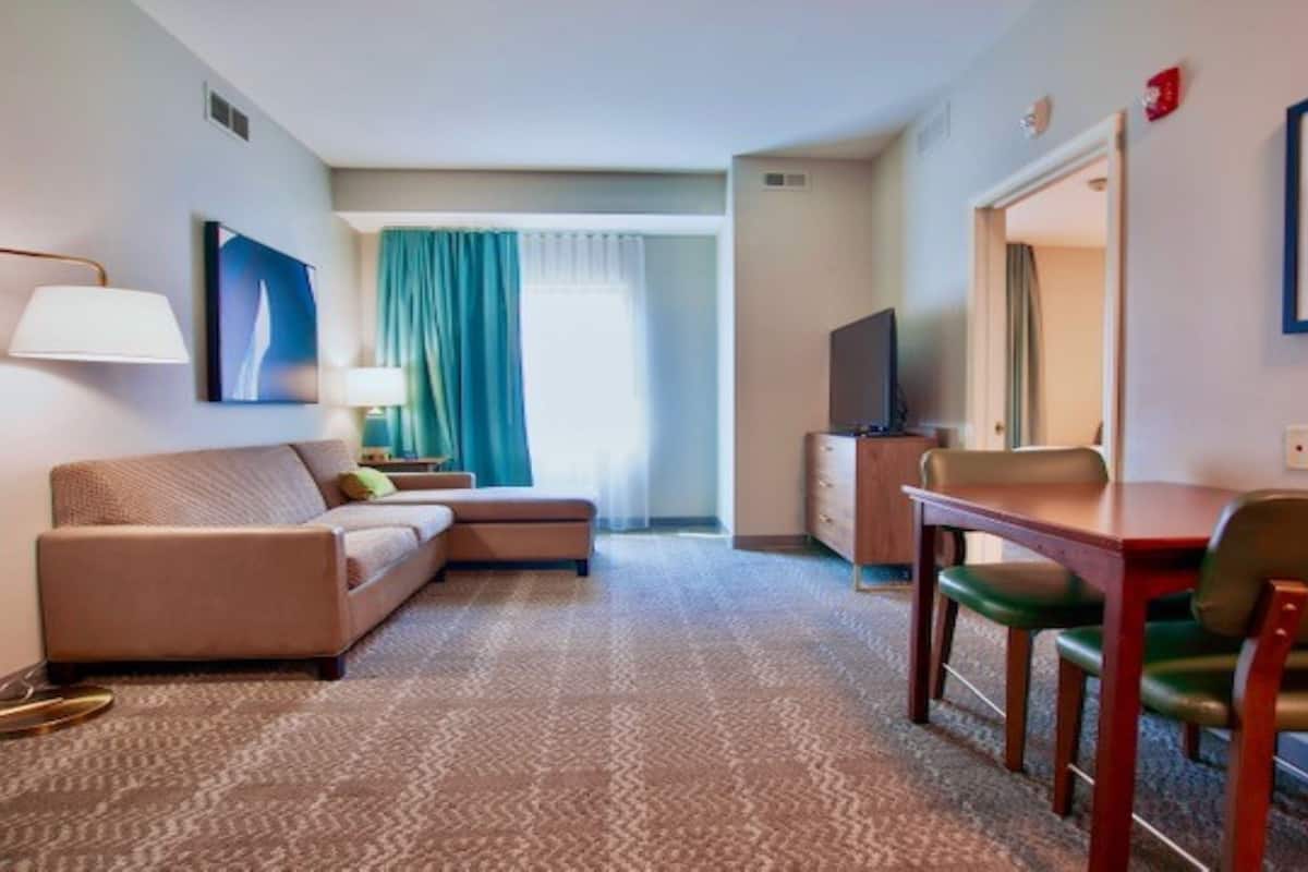 Suite, Multiple Beds, Accessible (Mobility, Accessible Tub) | 1 bedroom, in-room safe, desk, iron/ironing board