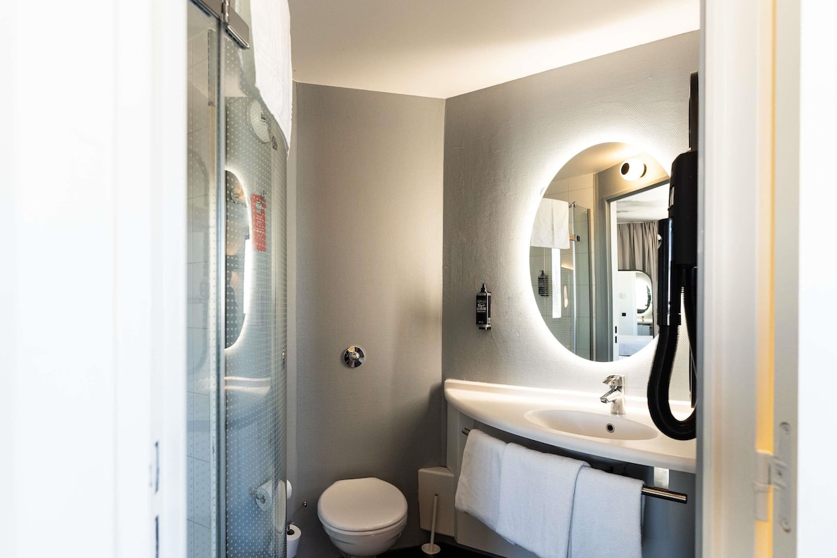 premium bedding, desk, blackout curtains, soundproofing