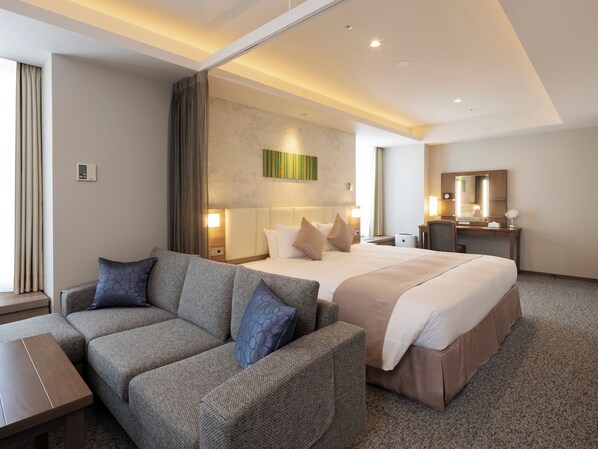 Down duvets, individually furnished, blackout curtains, free WiFi