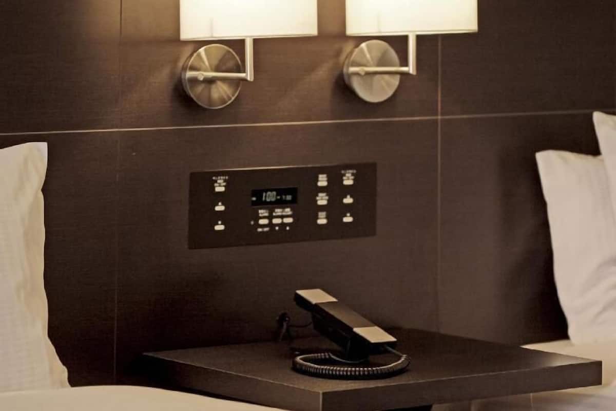 Down duvets, individually furnished, blackout curtains, free WiFi