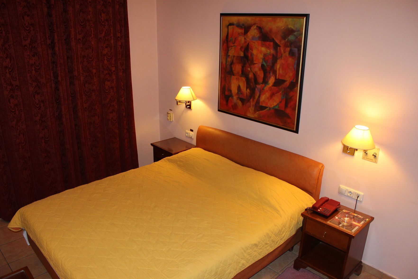 책상, 다리미/다리미판, 무료 유아용 침대, 무료 WiFi