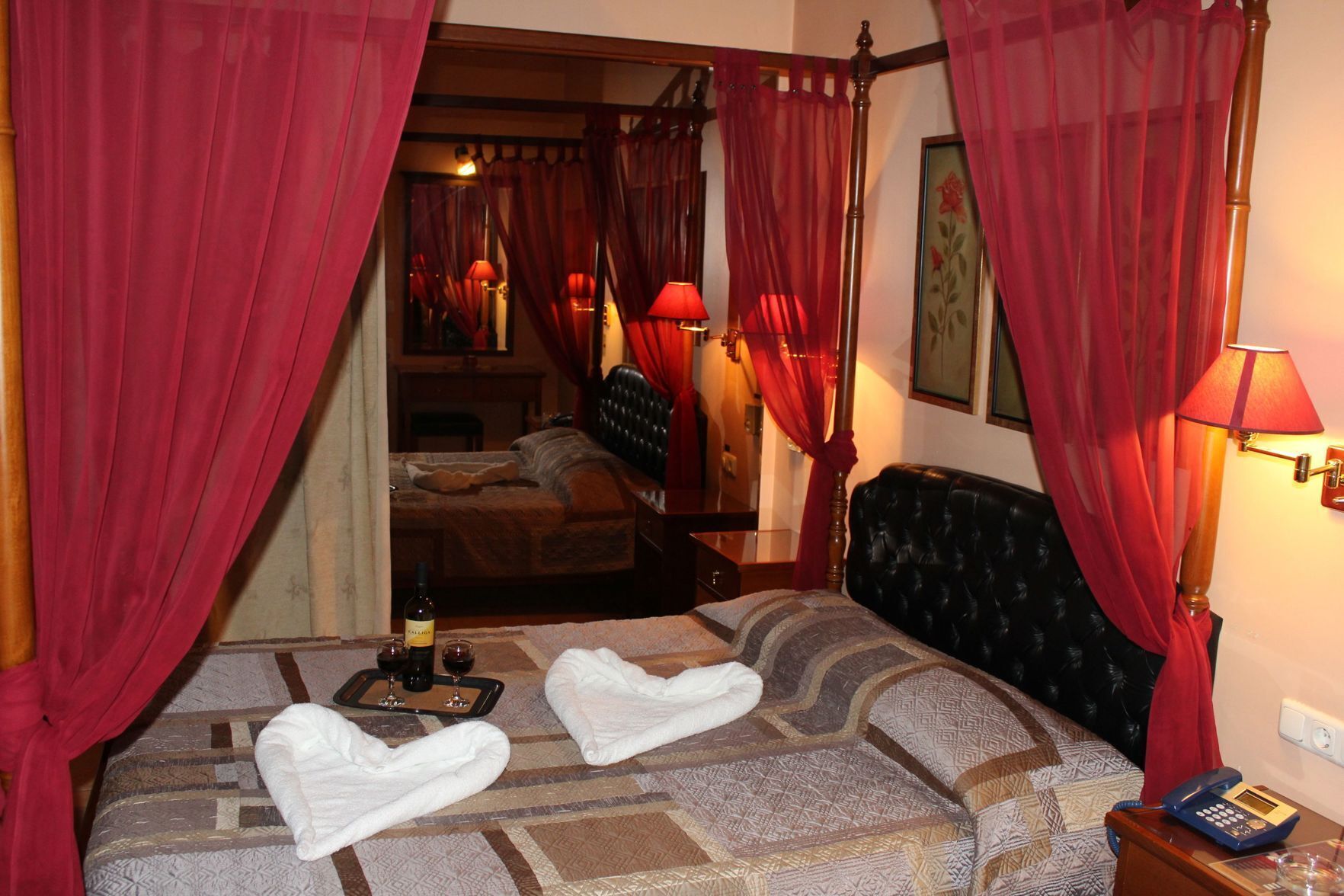 책상, 다리미/다리미판, 무료 유아용 침대, 무료 WiFi