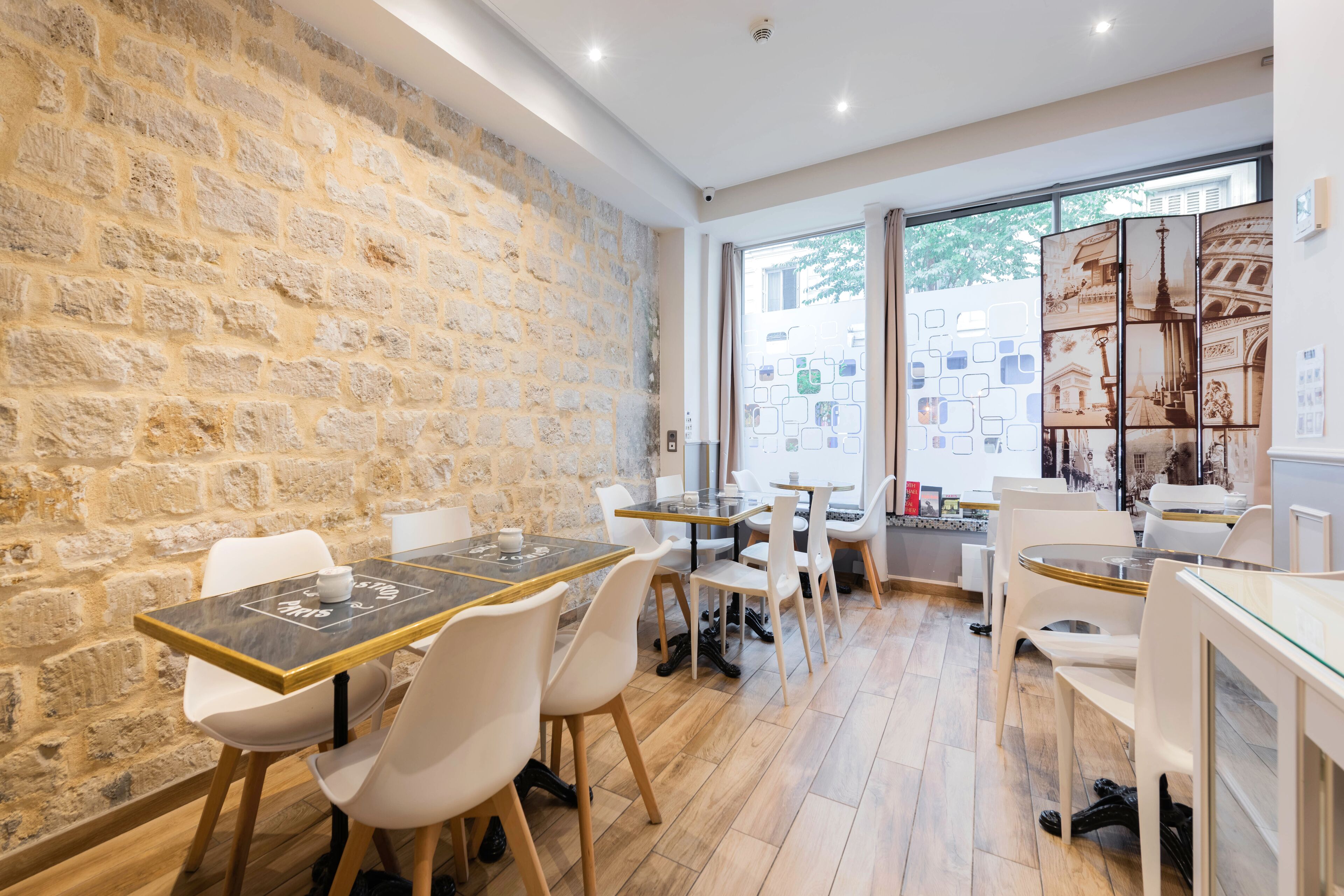 daily continental breakfast (eur 9.50 per person)