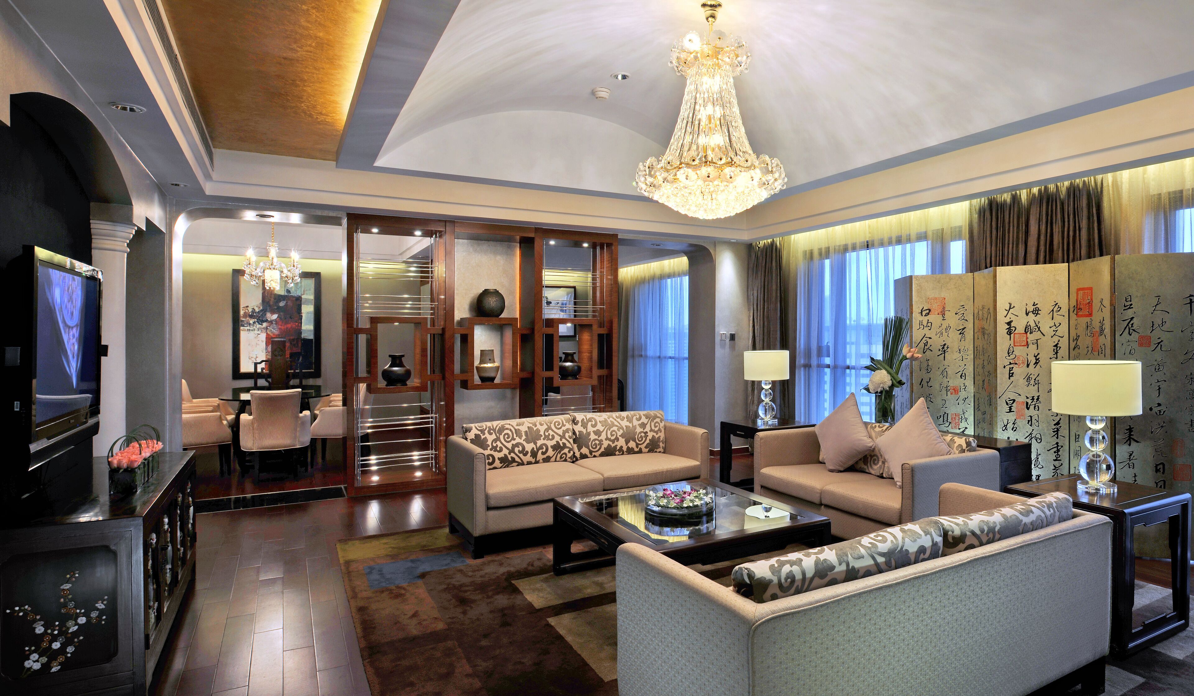 presidential suite | living area | lcd tv