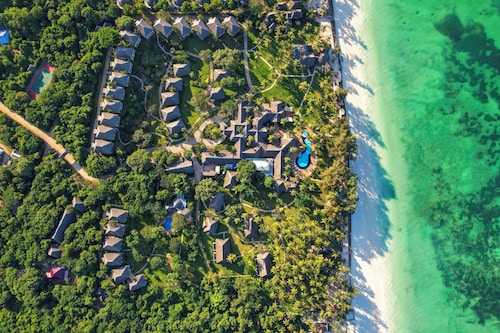 Bluebay Beach Resort & Spa