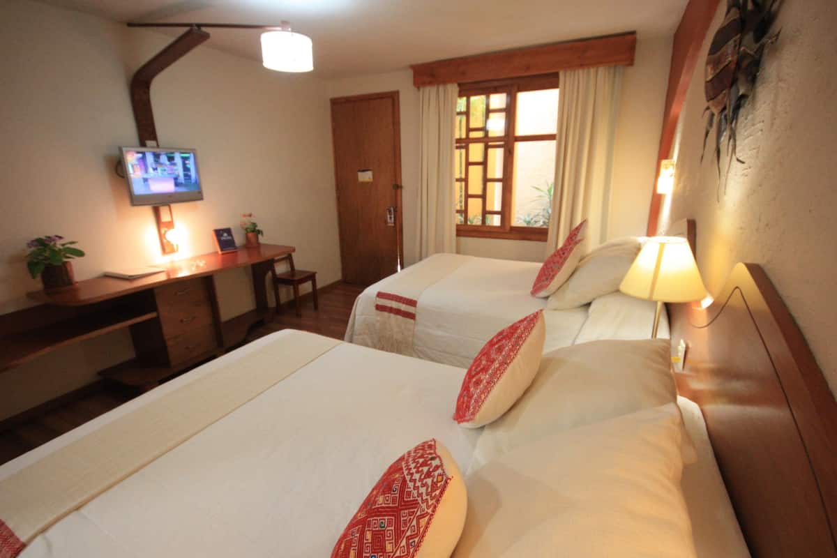 1 bedroom, premium bedding, in-room safe, free WiFi