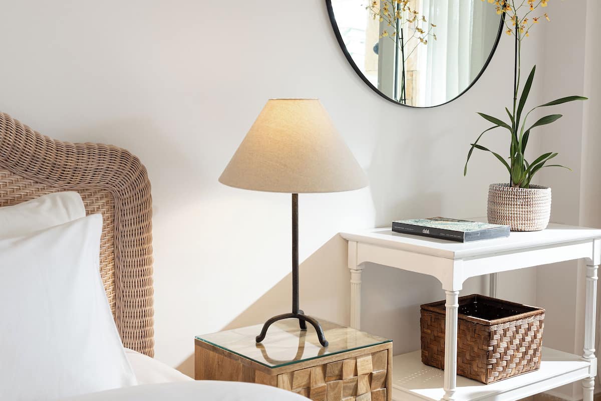 Ropa de cama de alta calidad y artículos del minibar gratis