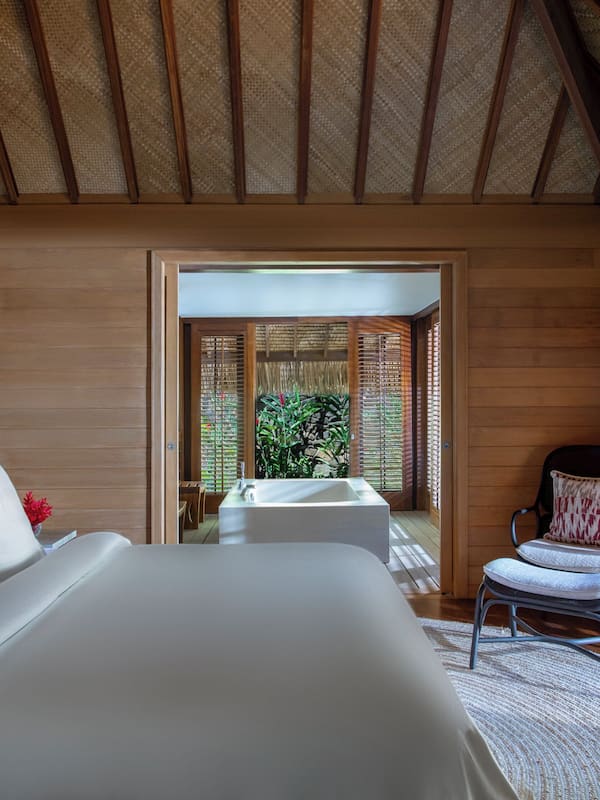 1 bedroom, premium bedding, minibar, in-room safe