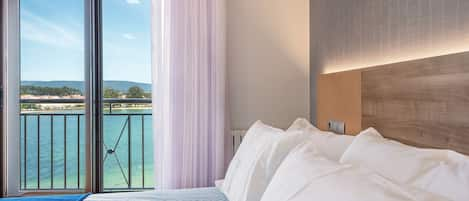 D - Habitación doble con vistas al mar | In-room safe, desk, cots/infant beds, free WiFi