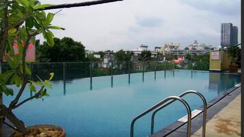 Piscina all'aperto