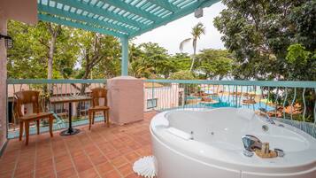 Chambre Junior, 1 lit double | Vue depuis le balcon