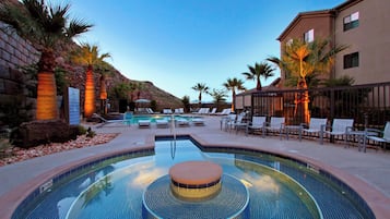 Seasonal outdoor pool, open 8:00 AM to 11 PM, pool umbrellas