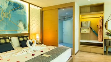 Villa (RUMMANA) | Down duvets, Select Comfort beds, in-room safe, desk