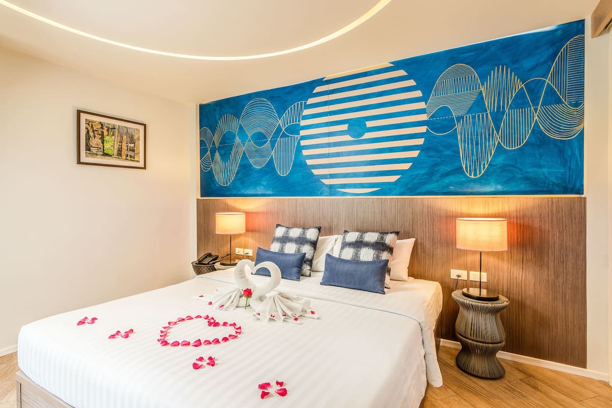 Villa (RUMMANA) | Donzen dekbedden, Select Comfort-bedden, een kluis op de kamer