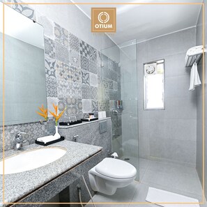 Blackout curtains, soundproofing, iron/ironing board, free WiFi - Otium Resort By The Oterra, Goa (Alto de Porvorim)