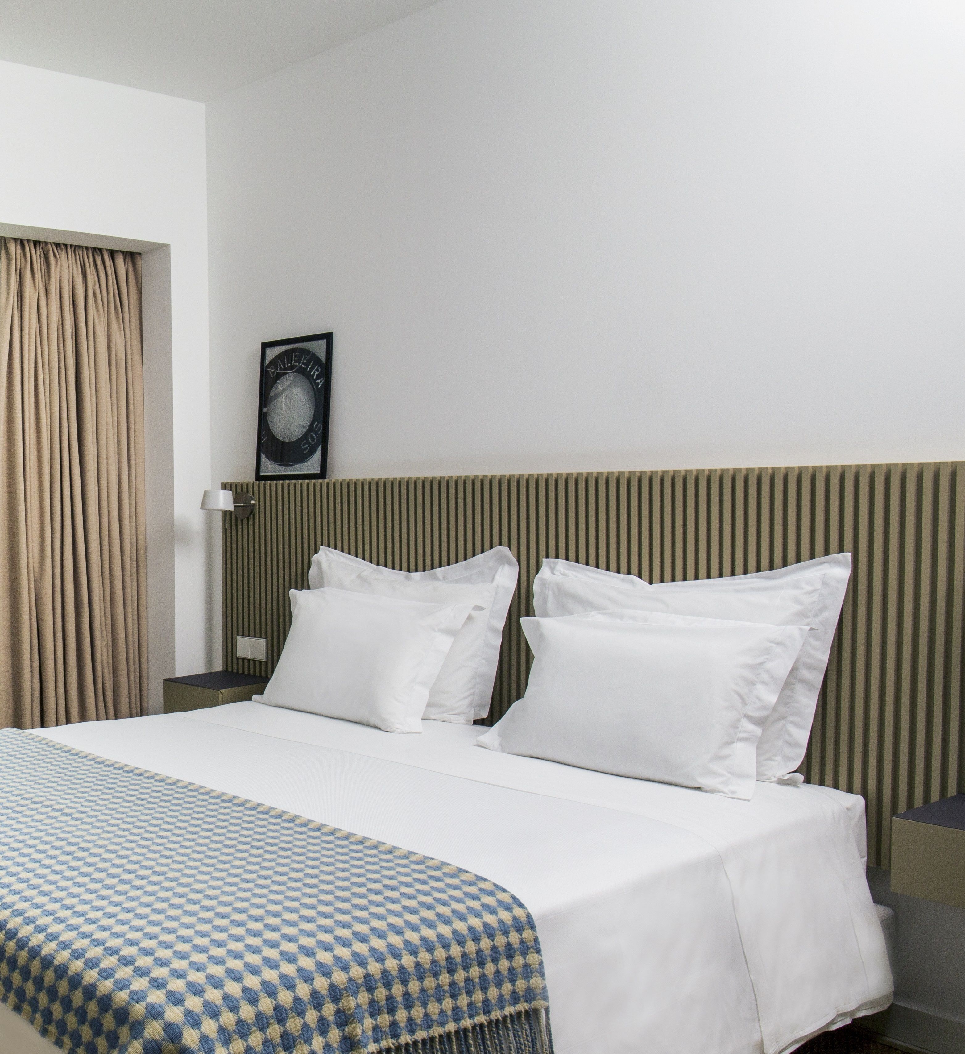 Sábanas de algodón egipcio, ropa de cama de alta calidad y minibar 