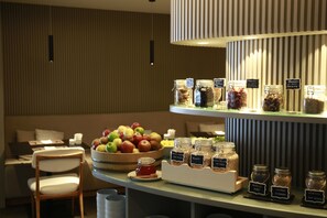 Breakfast area - Memmo Baleeira - Design Hotels (Vila do Bispo)