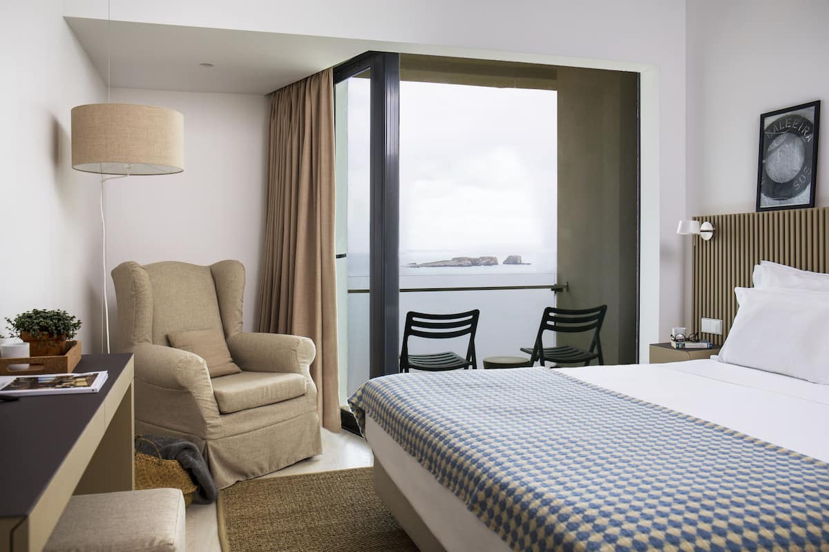 Double Room, Sea View | Egyptian cotton sheets, premium bedding, minibar, in-room safe
