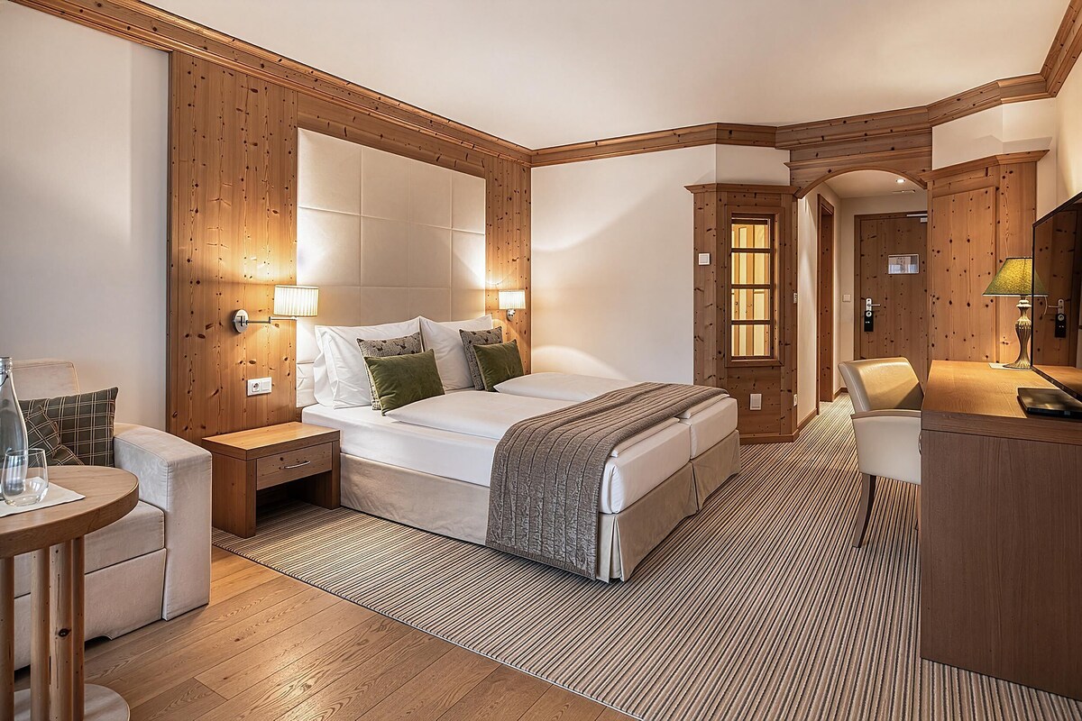 Literie de qualité supérieure, minibar, coffres-forts dans les chambres