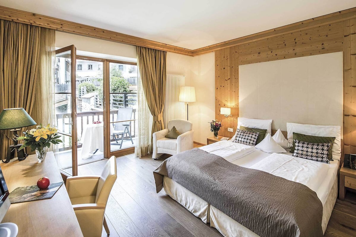 Literie de qualité supérieure, minibar, coffres-forts dans les chambres