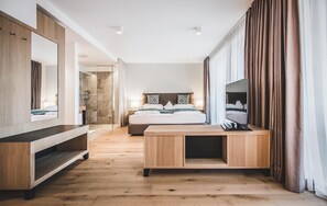 Premium bedding, minibar, in-room safe, blackout curtains - Taubers Unterwirt (Velturno)