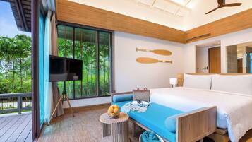 Villa, 1 King Bed (Pool) | In-room safe, laptop workspace, blackout curtains, iron/ironing board