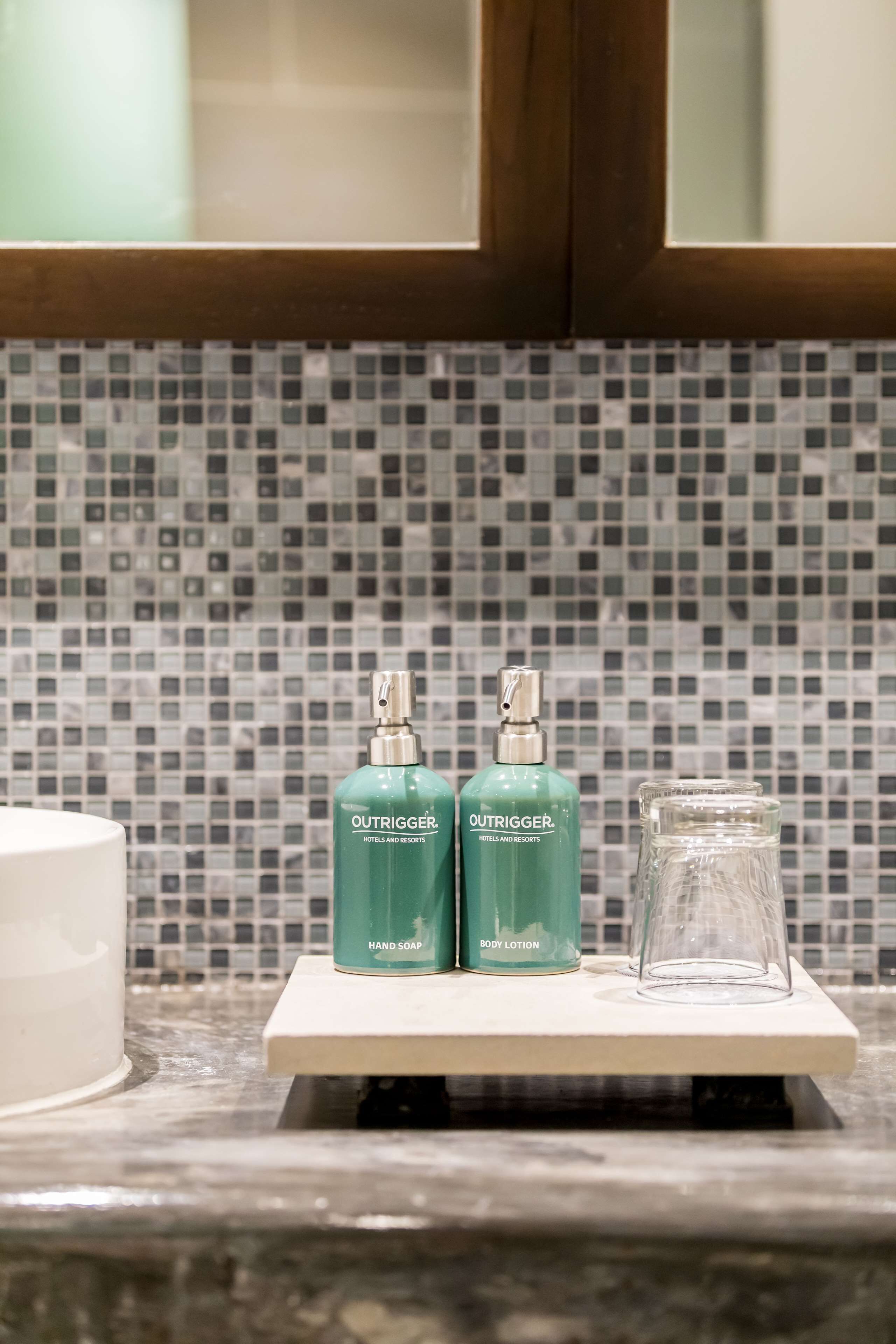 shower, free toiletries, hair dryer, bathrobes