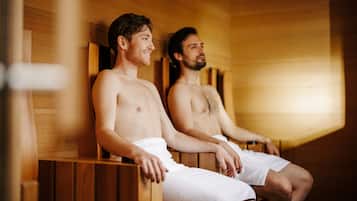 Sauna, Whirlpool, Dampfbad, Massageanwendungen