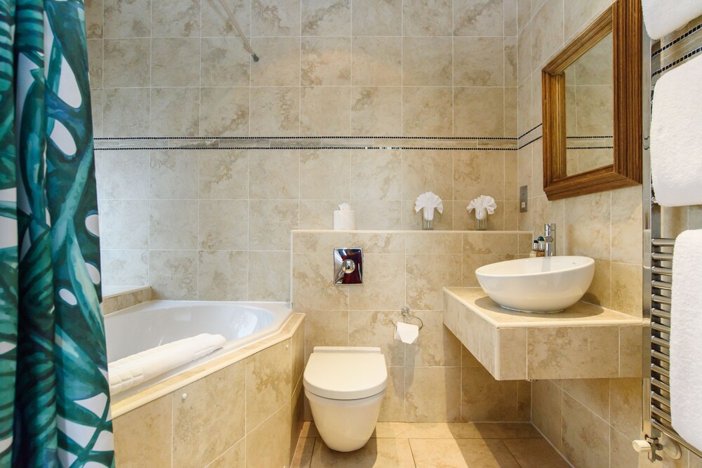 Jolyons Boutique Hotel by null