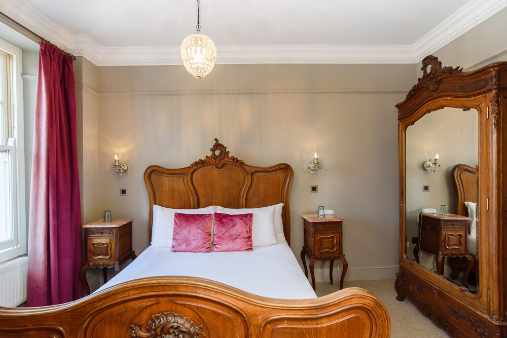 Jolyons Boutique Hotel by null