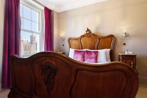 Deluxe Double Room, 1 King Bed, Jetted Tub, Bay View (Room 2)