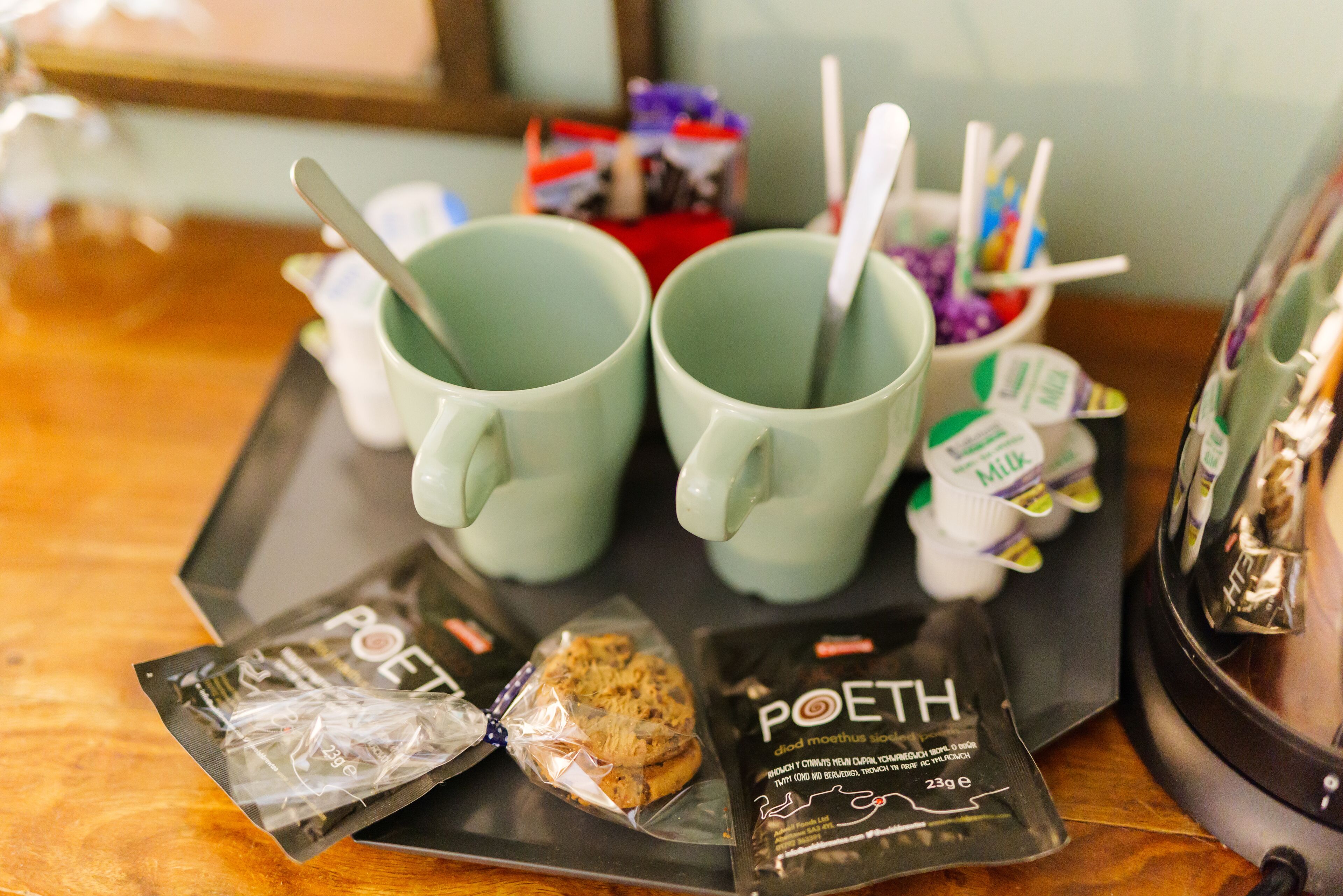 deluxe double room, 1 king bed (room 3) | premium bedding, in-room safe, desk, soundproofing