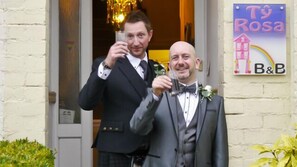 Miscellaneous - Tyrosa Rooms (Cardiff)