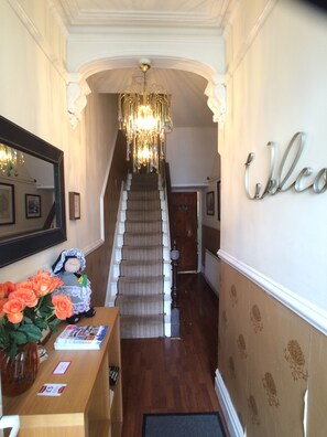 Lobby - Tyrosa Rooms (Cardiff)