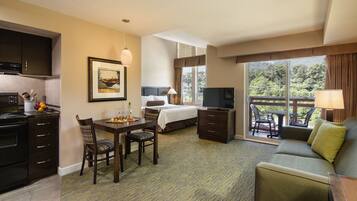 Studio Suite King | 1 bedroom, premium bedding, pillowtop beds, desk