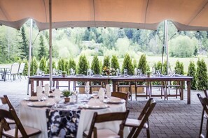 Meeting facility - Executive Suites Hotel & Resort, Squamish (Squamish)