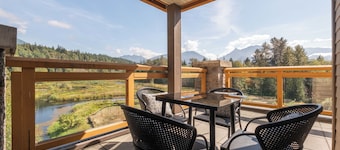 Executive Suites Hotel & Resort, Squamish