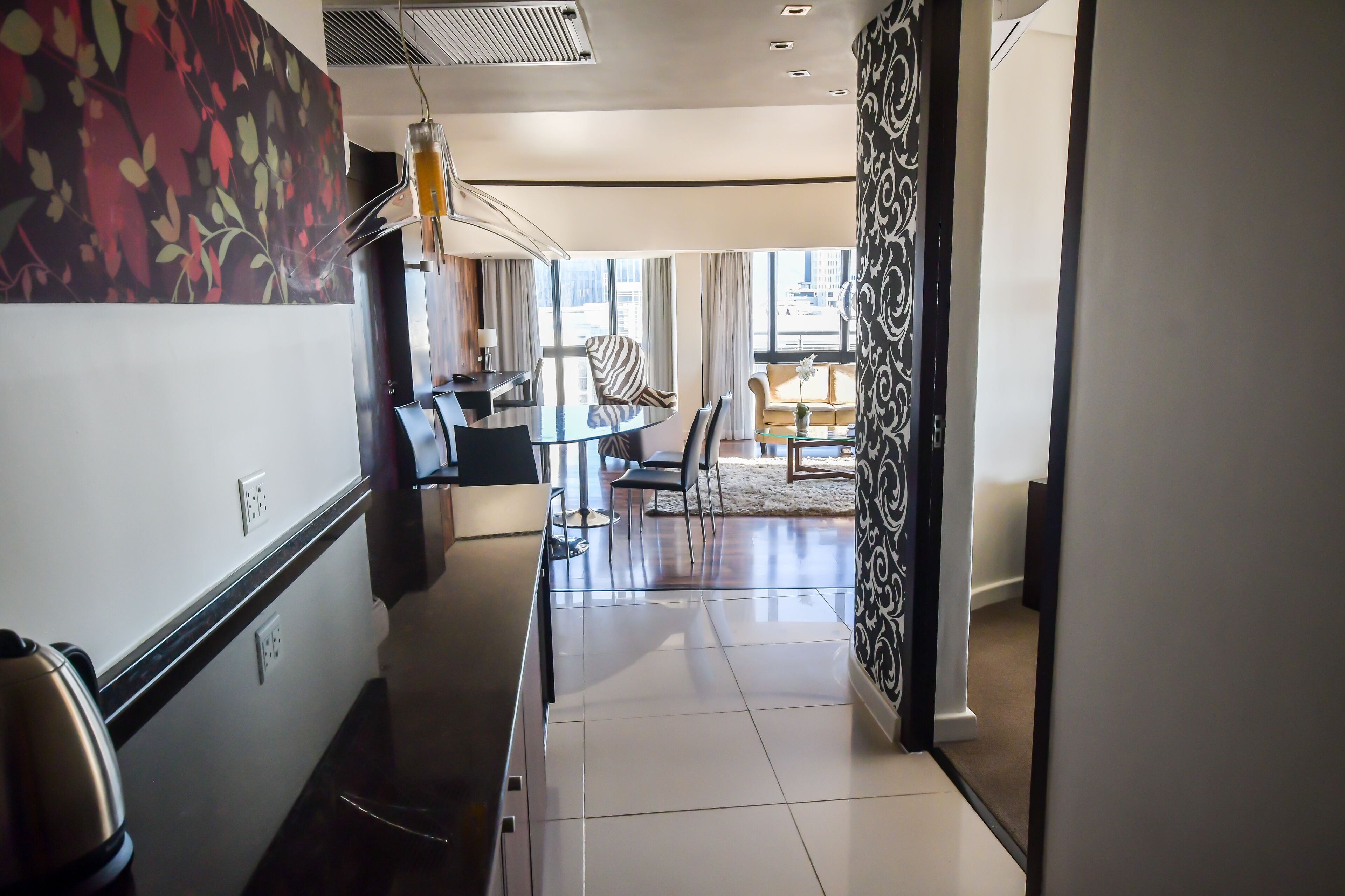 presidential penthouse, 2 bedrooms (10) | private kitchenette | fridge, microwave, coffee/tea maker, electric kettle